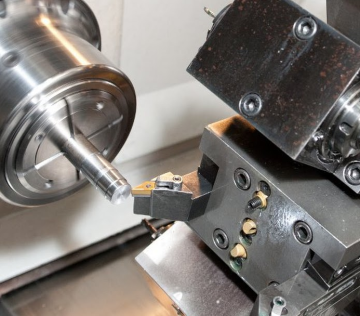 Cơ Khí Chính Xác CNC Là Gì? Ứng Dụng và Ưu Điểm Trong Sản Xuất Hiện Đại