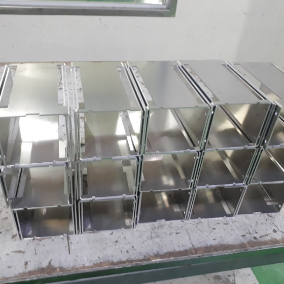 Chấn gấp kim loại các loại