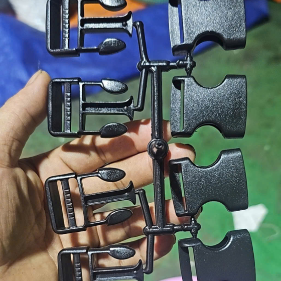 Khóa cài nhựa balo túi xách